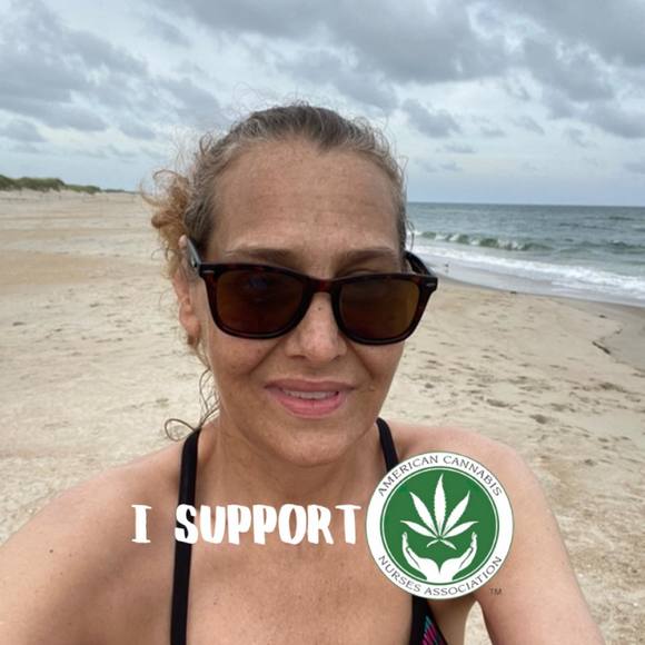 Meet your Posher, Gretchen - Picture 1 of 1